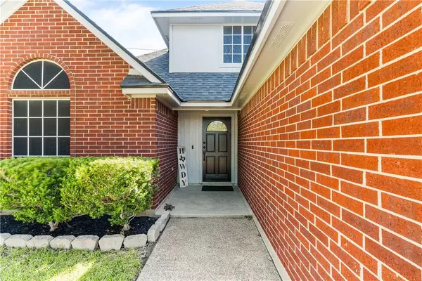 3837 Brockhampton CT, Corpus Christi, TX 78414