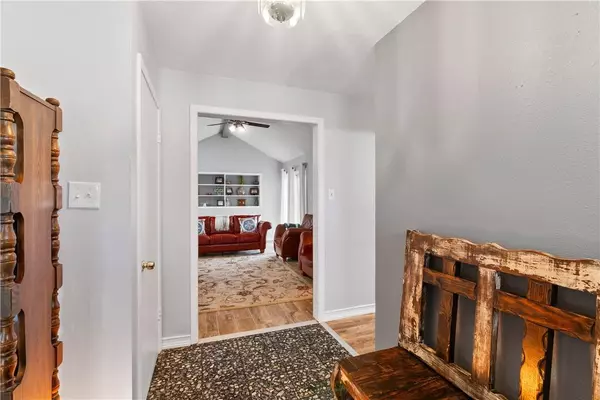 3818 Kingston DR, Corpus Christi, TX 78415