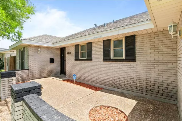 3818 Kingston DR, Corpus Christi, TX 78415