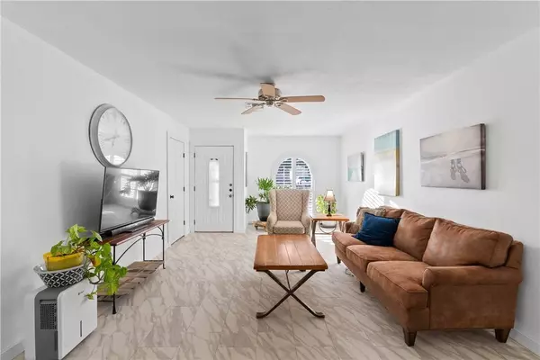 2806 Ransom Island DR, Corpus Christi, TX 78418