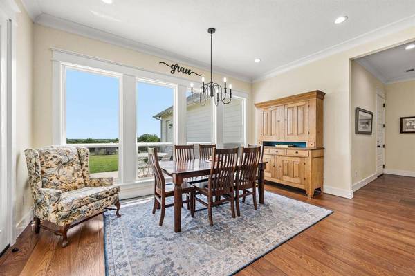 109 Bear Cat Court, Alvord, TX 76225