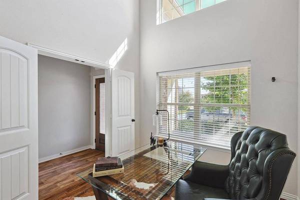 7225 Laguna Del Campo Trail, Fort Worth, TX 76131