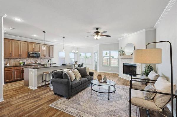 7225 Laguna Del Campo Trail, Fort Worth, TX 76131