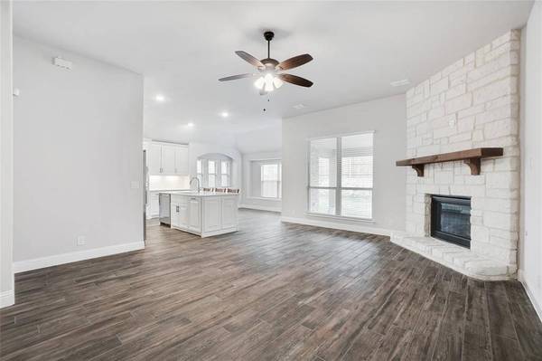9100 Amistad Lane, Denton, TX 76226