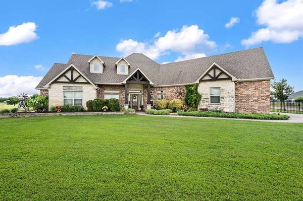 2424 County Road 613, Farmersville, TX 75442