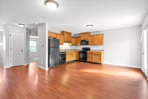 1728 Thistlewood Dr, Clarksville, TN 37042