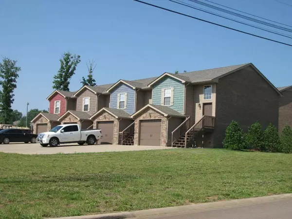 1728 Thistlewood Dr, Clarksville, TN 37042