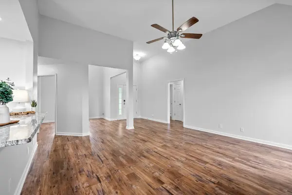 3277 Timberdale Dr, Clarksville, TN 37042