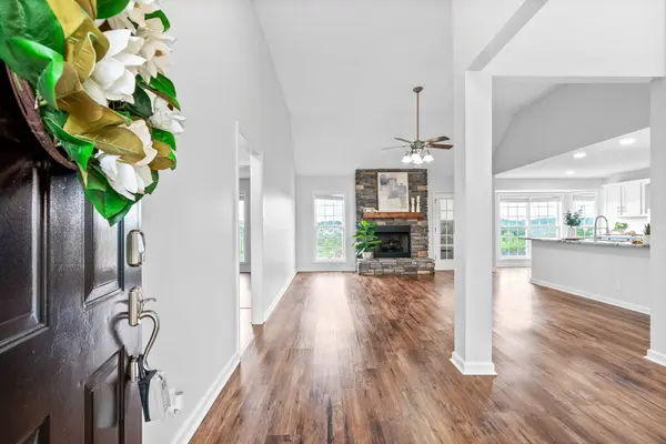 3277 Timberdale Dr, Clarksville, TN 37042