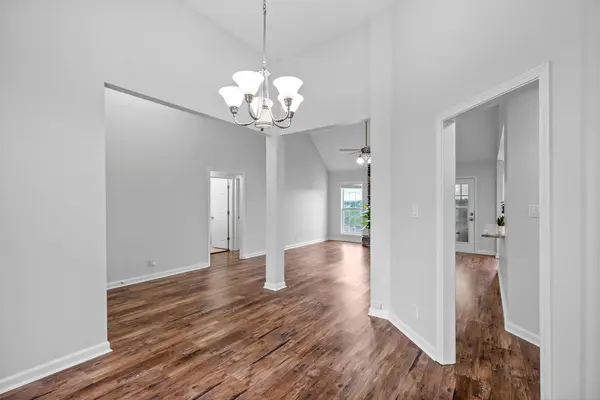 3277 Timberdale Dr, Clarksville, TN 37042