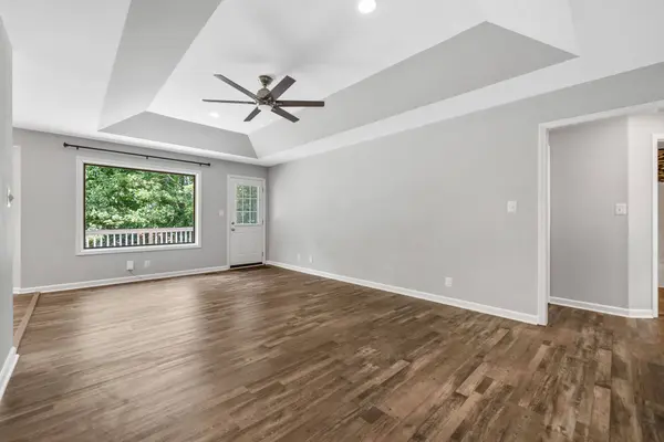 1348 Chucker Dr, Clarksville, TN 37042