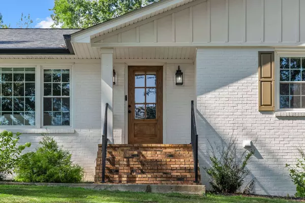 5401 Sango Rd, Clarksville, TN 37043