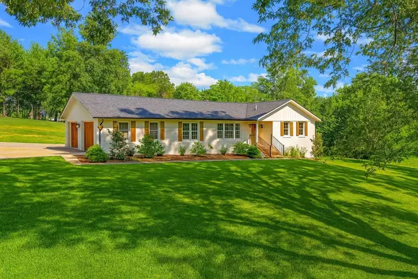 5401 Sango Rd, Clarksville, TN 37043