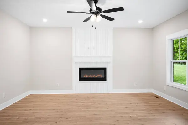 431 Blue Ridge Ct, Clarksville, TN 37043