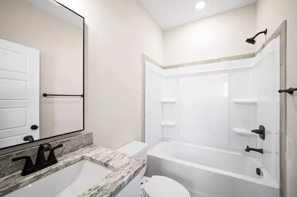 427 Blue Ridge Ct, Clarksville, TN 37043