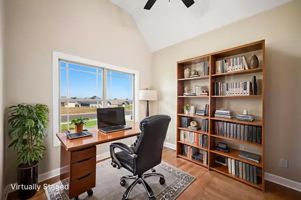 427 Blue Ridge Ct, Clarksville, TN 37043