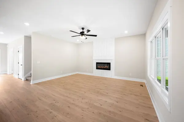 431 Blue Ridge Ct, Clarksville, TN 37043