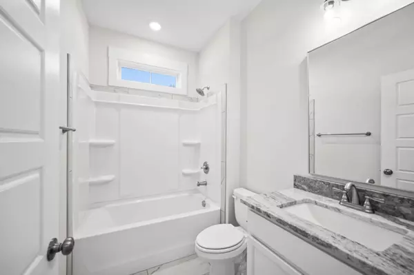 1741 Powell Rd, Clarksville, TN 37043