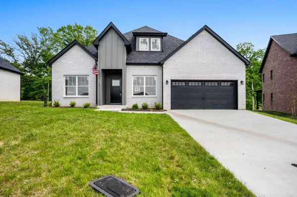 415 Blue Ridge Ct, Clarksville, TN 37043