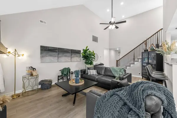 260 Kildeer Dr, Clarksville, TN 37040