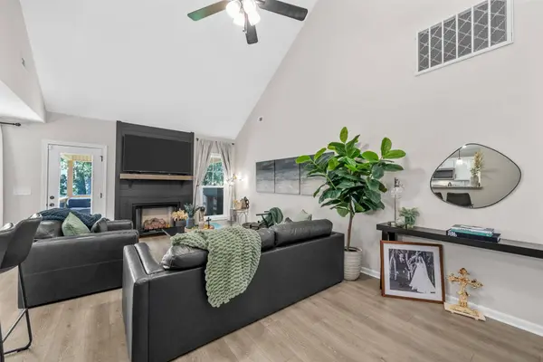 260 Kildeer Dr, Clarksville, TN 37040