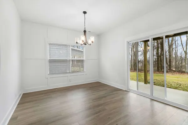 978 Alton Dr, Clarksville, TN 37043