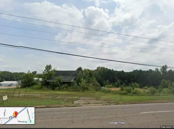 2751 E Wood St, Paris, TN 38242