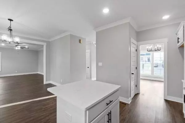 6 East Old Ashland City Rd, Clarksville, TN 37043