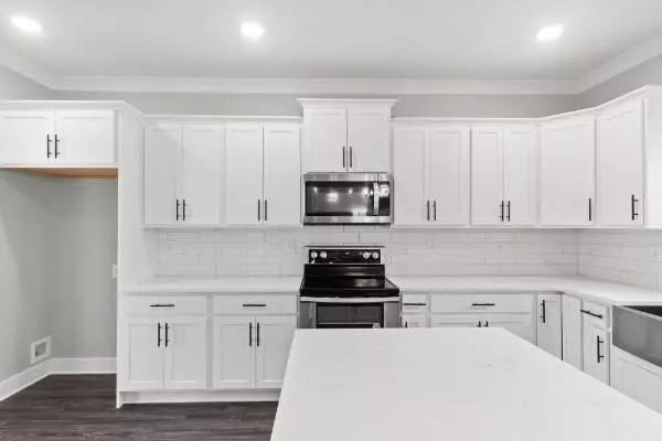 6 East Old Ashland City Rd, Clarksville, TN 37043