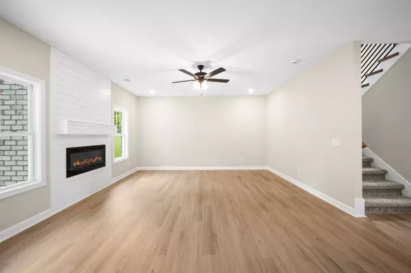 439 Blue Ridge Ct, Clarksville, TN 37043