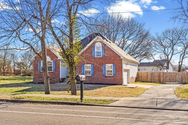 213 Walton Ln, Madison, TN 37115