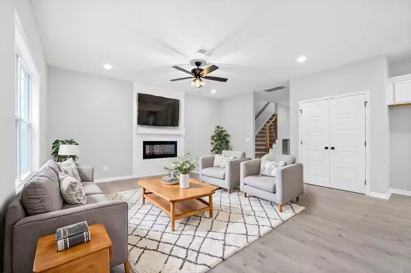 1204 Boulder Pass Rd, Clarksville, TN 37040