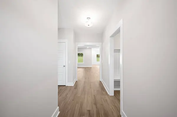 48 Powell Rd, Clarksville, TN 37043