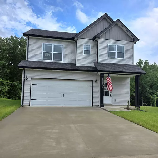 1204 Boulder Pass Rd, Clarksville, TN 37040