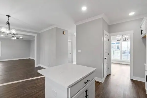 6 East Old Ashland City Rd, Clarksville, TN 37043