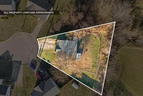 116 Sidney Ct, Oak Grove, KY 42262