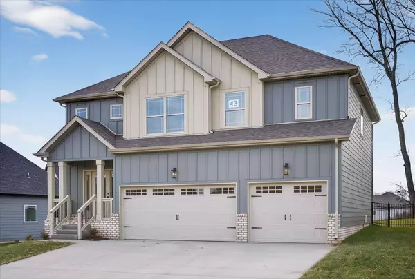 990 Alton Dr, Clarksville, TN 37043