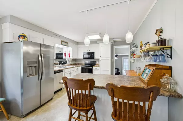 1877 Pardue Ct, Clarksville, TN 37043