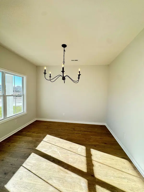 297 Wesson Dr, Clarksville, TN 37043