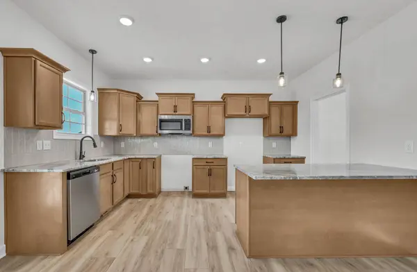 314 Galway Dr, Clarksville, TN 37042