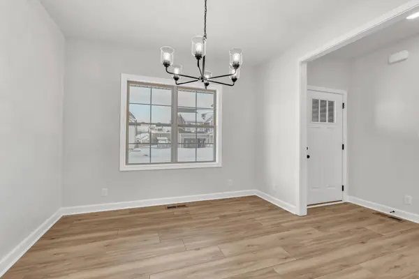 314 Galway Dr, Clarksville, TN 37042