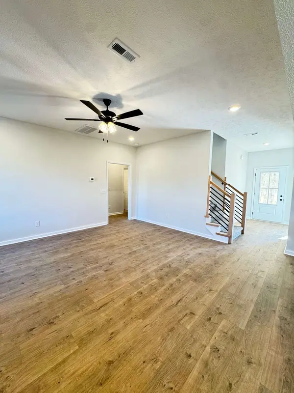 297 Wesson Dr, Clarksville, TN 37043