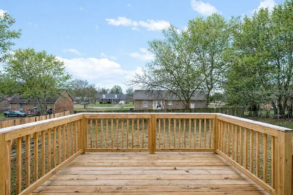 1214 Peachers Mill Rd, Clarksville, TN 37042