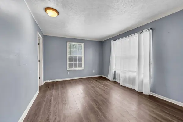 751 Hogan Rd, Clarksville, TN 37043