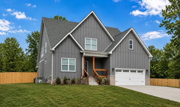 48 Powell Rd, Clarksville, TN 37043
