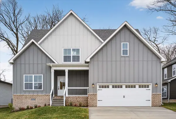 982 Alton Dr, Clarksville, TN 37043