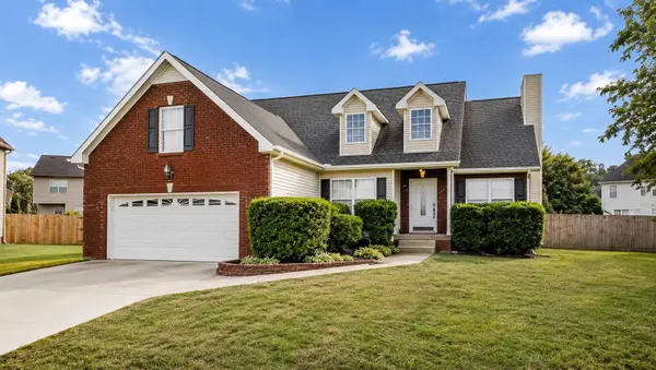 3562 Neena Ct, Clarksville, TN 37042