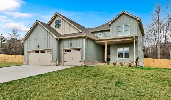 1749 Powell Rd, Clarksville, TN 37043