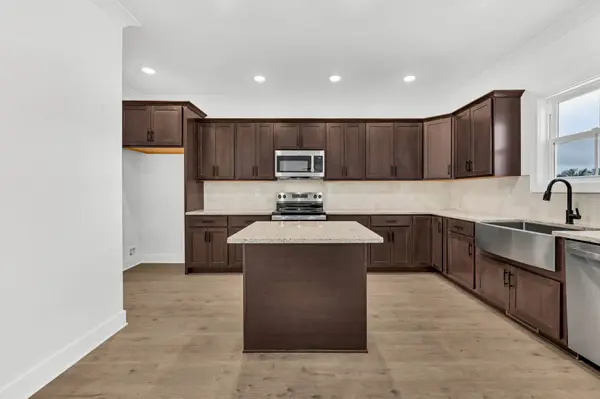 3166 East Old Ashland City Rd, Clarksville, TN 37043