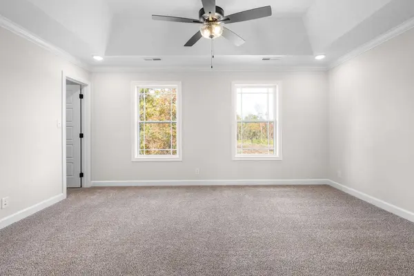 313 Wesson Dr, Clarksville, TN 37043